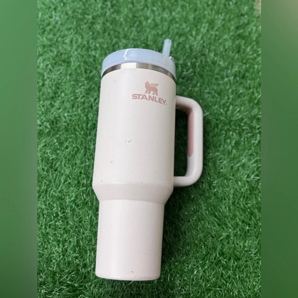Stanley Blush Pink Travel Mug with Handle - Picture 1 of 6